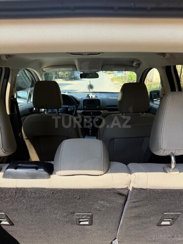 Ford Ecosport-6