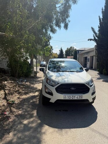 Ford Ecosport-1