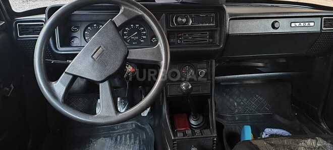 LADA (VAZ) 2107-8