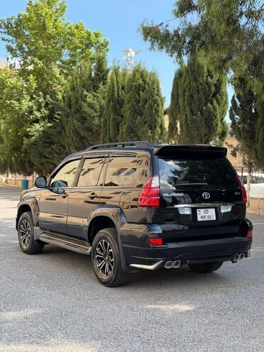 Toyota Land Cruiser Prado-12