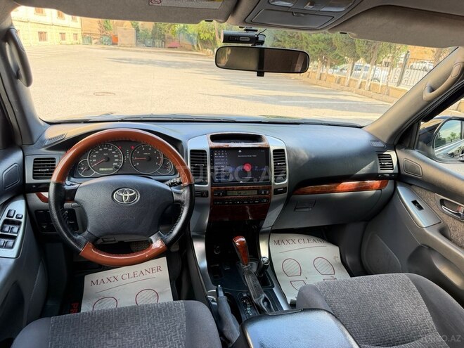 Toyota Land Cruiser Prado-3