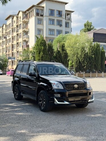 Toyota Land Cruiser Prado-11