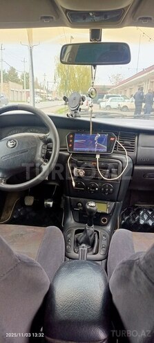 Opel Vectra-11