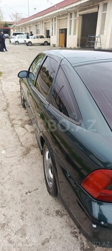 Opel Vectra-3