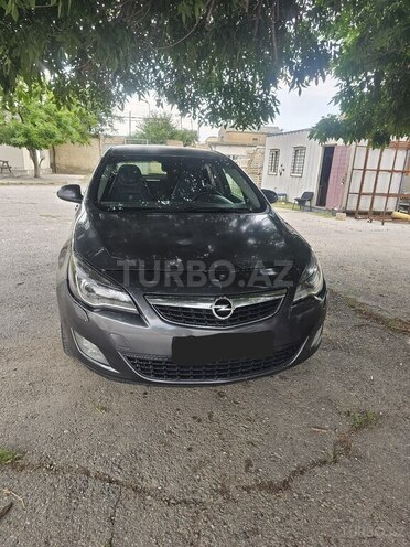 Opel Astra-1