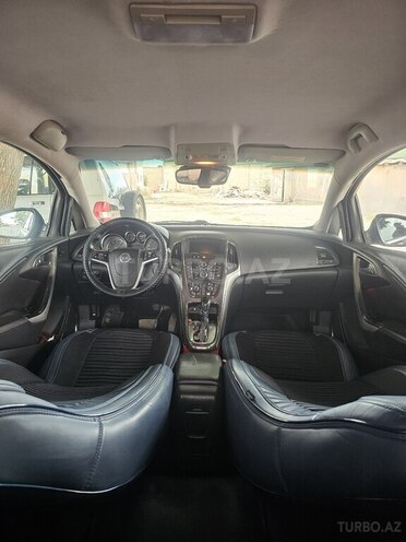 Opel Astra-9
