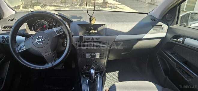 Opel Astra-3
