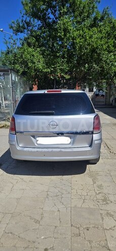 Opel Astra-2