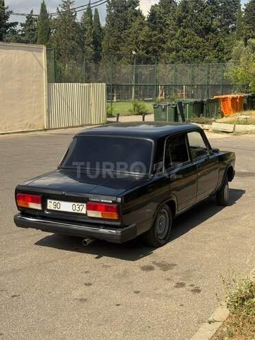 LADA (VAZ) 2107-4
