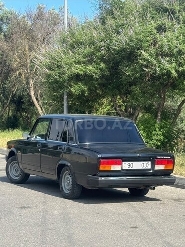 LADA (VAZ) 2107-2