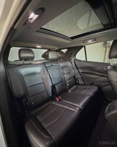 Chevrolet Equinox-4