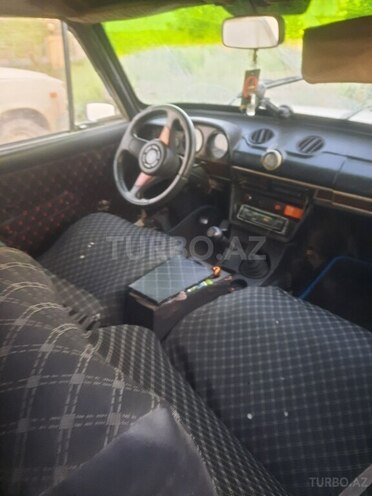 LADA (VAZ) 2106-4