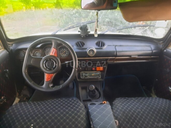LADA (VAZ) 2106-9