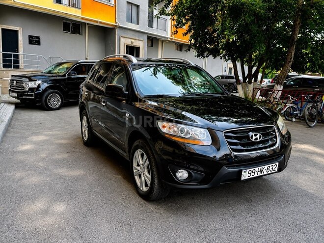 Hyundai Santa Fe-1