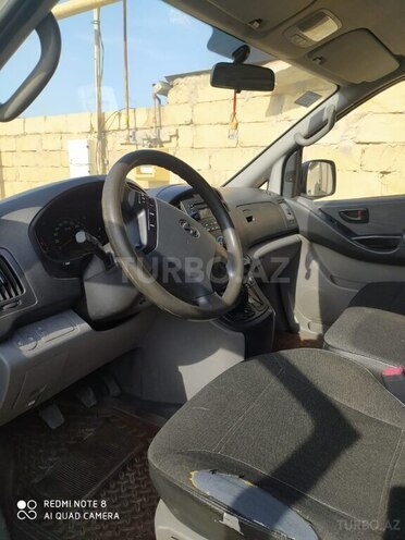 Hyundai H-1-3