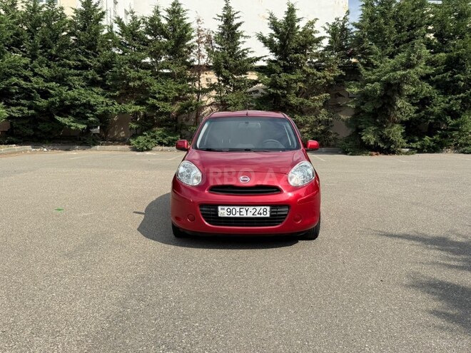 Nissan Micra-2