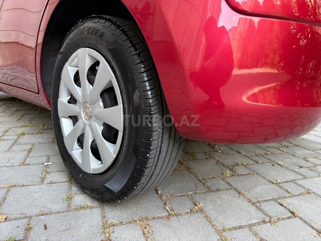 Nissan Micra-15