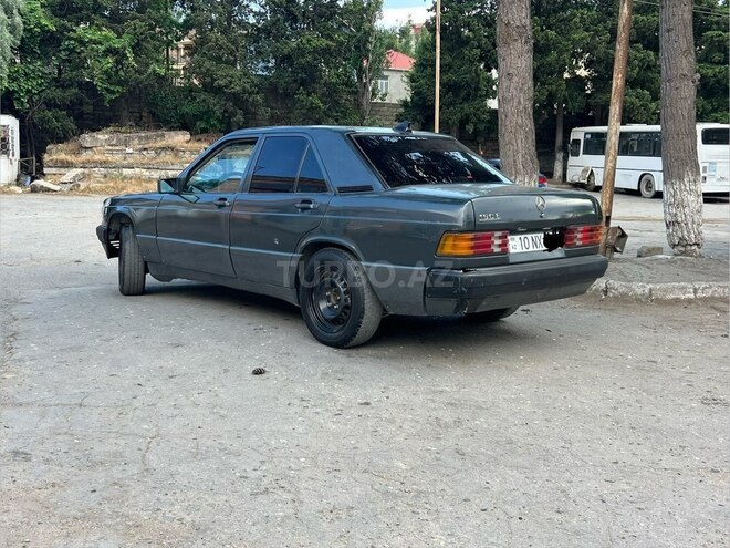 Mercedes 190-3