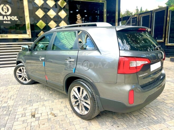 Kia Sorento-7