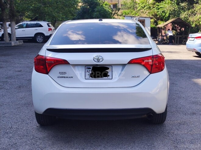 Toyota Corolla-2