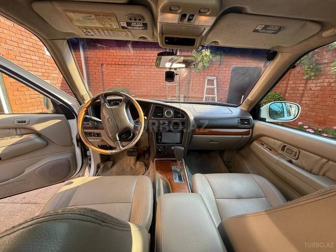 Infiniti QX4-5