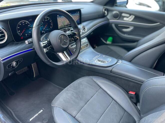 Mercedes E 200-21