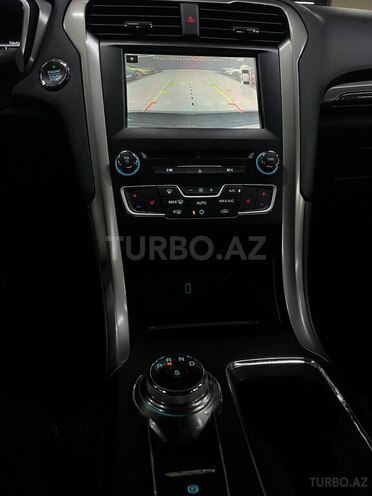 Ford Fusion (North America)-8