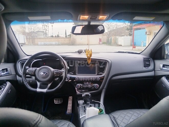Kia Optima-5