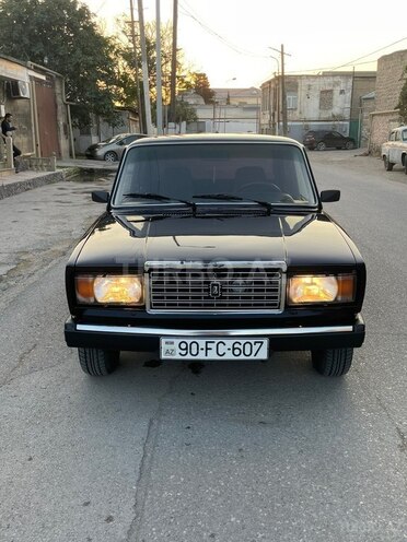 LADA (VAZ) 2107-1