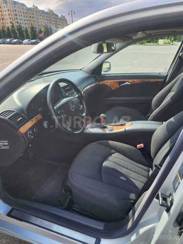 Mercedes E 220-6