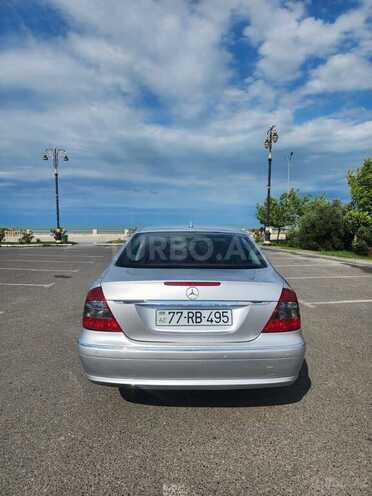 Mercedes E 220-4