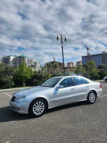 Mercedes E 220-3