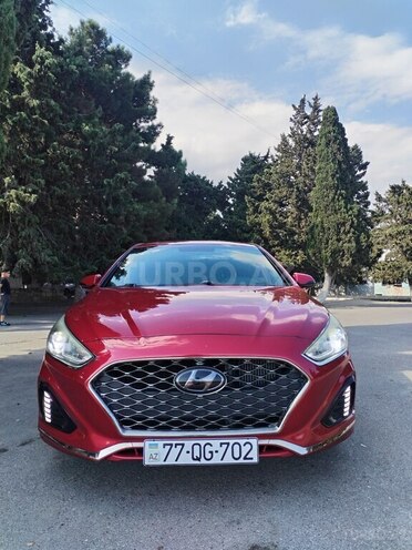 Hyundai Sonata-1