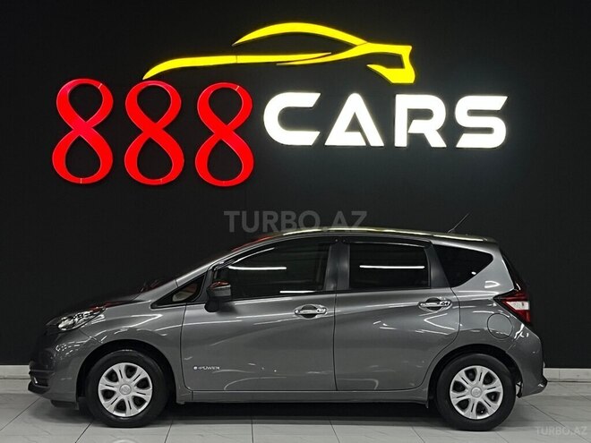 Nissan Note-4