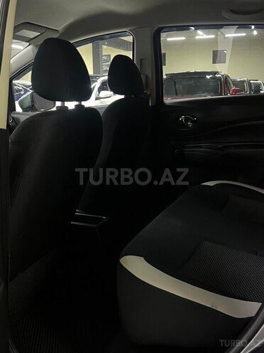 Nissan Note-13
