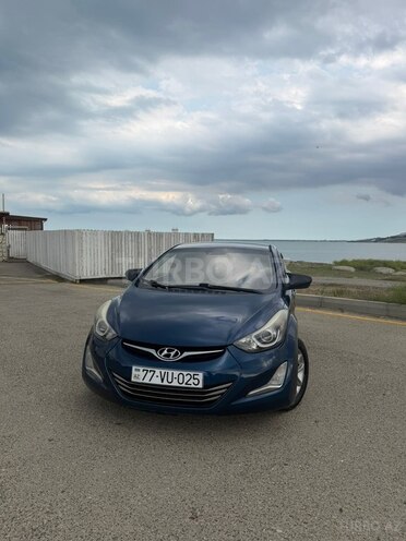Hyundai Elantra-1