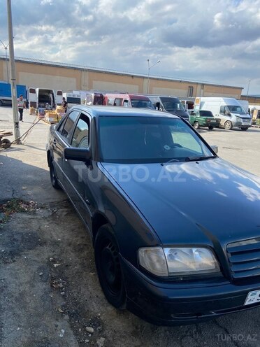 Mercedes C 180-2