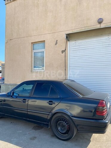 Mercedes C 180-5