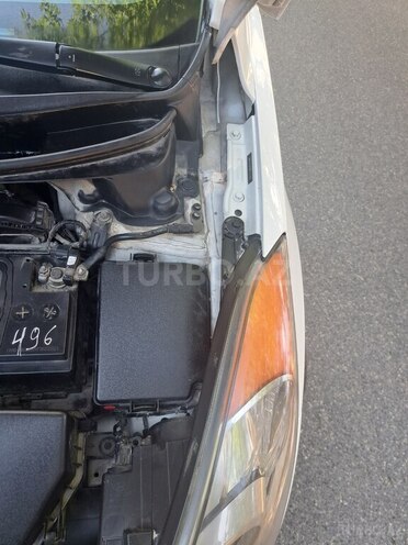 Hyundai Elantra-3