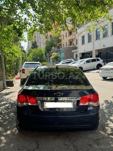 Chevrolet Cruze-8