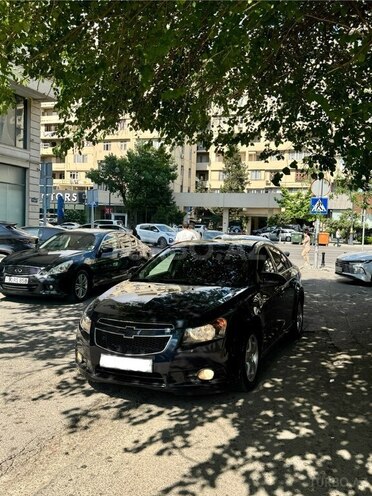 Chevrolet Cruze-1
