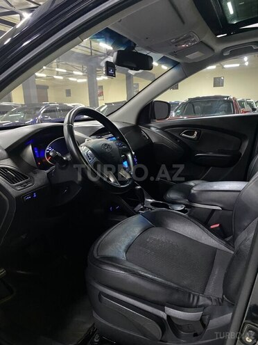 Hyundai ix35-11