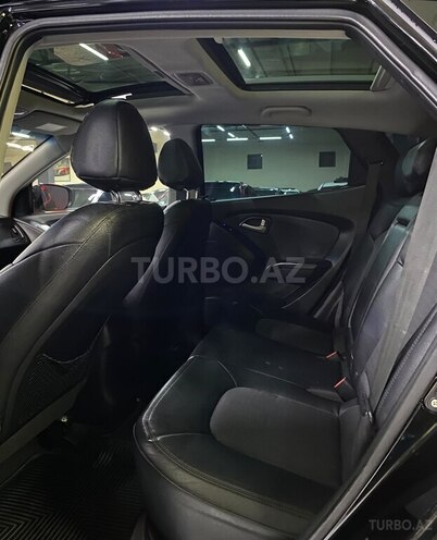 Hyundai ix35-10