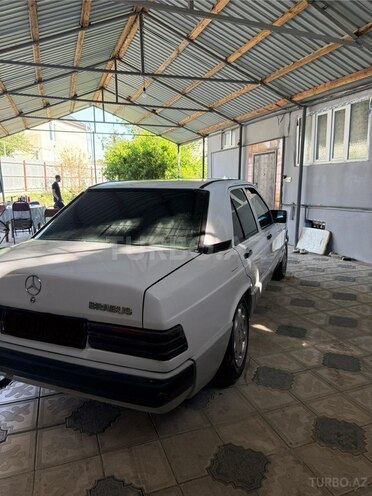 Mercedes 190-3