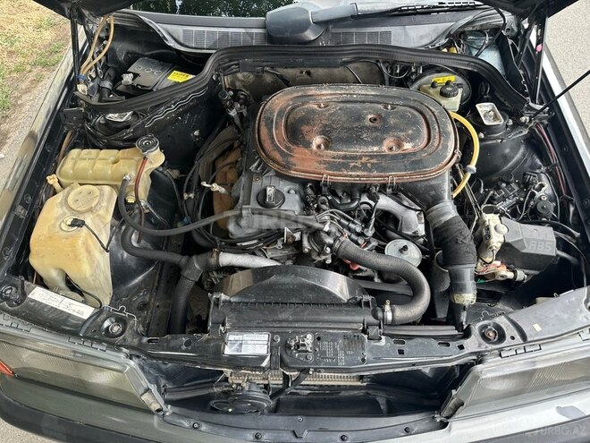 Mercedes 190-12