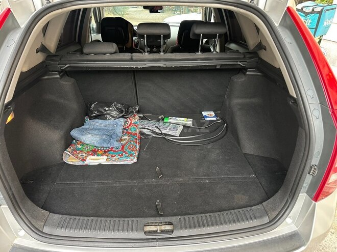 Kia Ceed SW-6