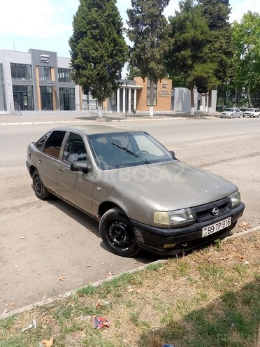 Opel Vectra-3