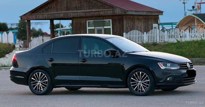 Volkswagen Jetta-10