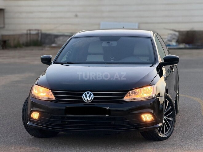 Volkswagen Jetta-12