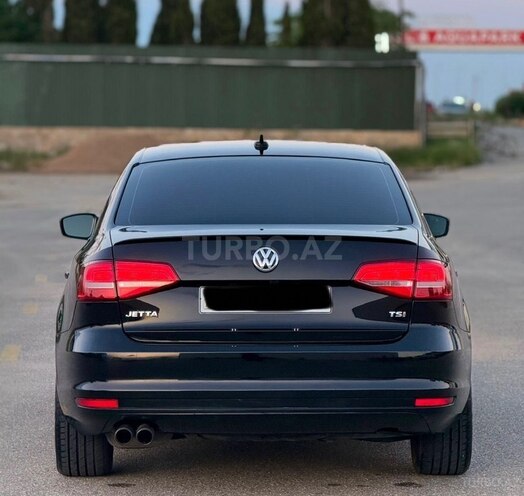 Volkswagen Jetta-13